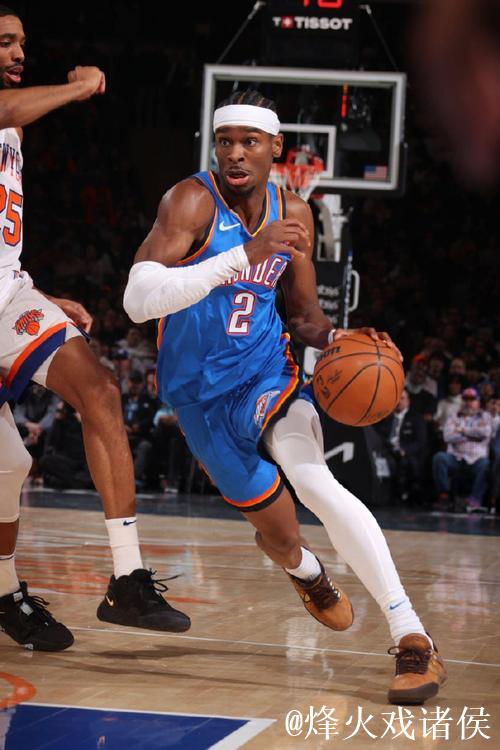 亚历山大狂砍39分雷霆横扫尼克斯 鹈鹕击败76人