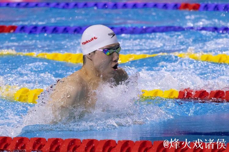 游泳世锦赛:覃海洋勇夺男子50米蛙泳铜牌 游泳世锦赛:覃海洋勇夺男子50米蛙泳铜牌
